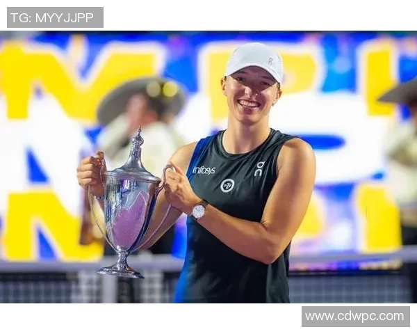 斯瓦泰克在WTA年终总决赛中成功卫冕展现强大实力与风采